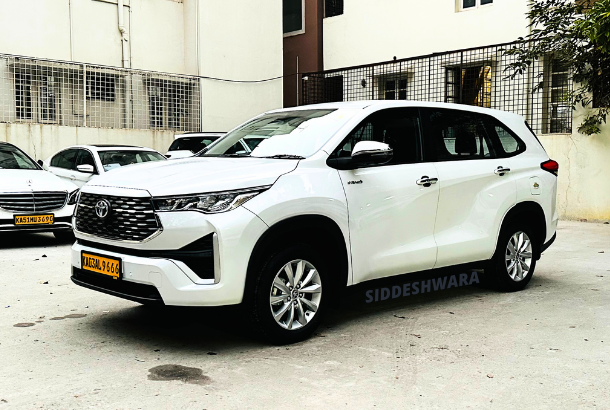 Toyota Hycross Luxury Cab Jodhpur